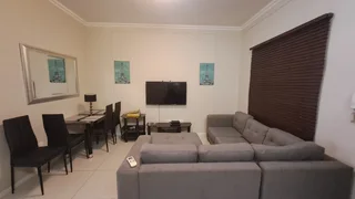 Modern 2 Bedroom, 1 Bathroom Apartment – Style, Space & Convenience