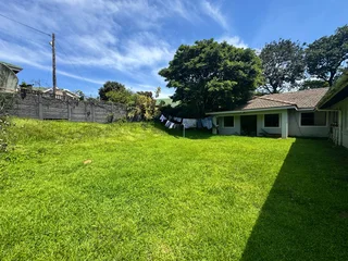 Spacious 3-Bedroom Home In Sought-After Mount Edgecombe For Sale.