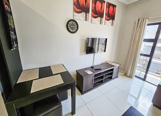 Stunning Fully Furnished 2 Bedroom Apartment in a Prime Location