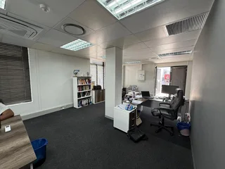 123m² Well Located Office Space To Let in Eden On The Bay, Big Bay