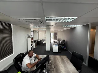 123m² Well Located Office Space To Let in Eden On The Bay, Big Bay