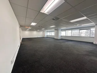 450m² Office Space To Let In Cape Town with Mountain Views