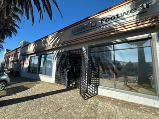 115m² Retail Space with high exposure in Salt River