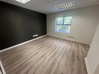 63m² Office Space To Let In Tyger Valley Bassement Parking