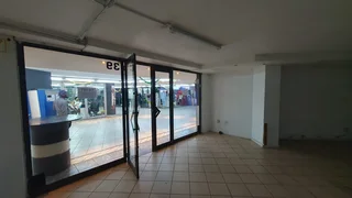 58 Sqm Retail Space To Let – Sunnyside – Prime Position Within Barclays Square