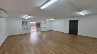 Mini Unit TO LET in secure Industrial Park located in Sunnyrock.