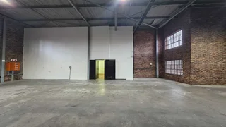 Mini Unit TO LET in secure Industrial Park located in Sunnyrock.