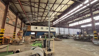 3500sqm Factory To Let with optional yard - Wadeville