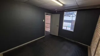 Unit 18 - 268sqm Mini Unit To Let - Wadeville