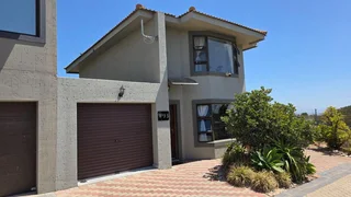 Townhouse For Sale in Dana Bay, Mossel Bay