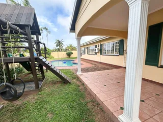 Spacious Freestanding 4 Bedroom Home in Umhlanga