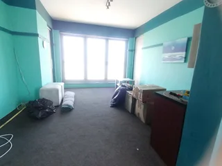 2 Bedrooms Penthouse Wiith Oceanviews  To Let