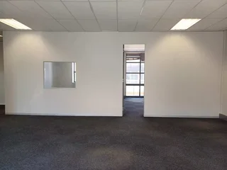183 Sqm first floor office to let in Highveld Centurion