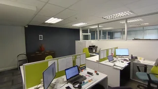 Prime Office Space in Central Location - 185m