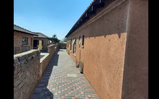 Spacious 1-bedroom Unit To Rent In Ga-rankuwa Zone 3.