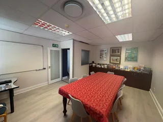 134m² Office To Rent in Stellenbosch Central – Secure, Central &amp; Functional Workspace