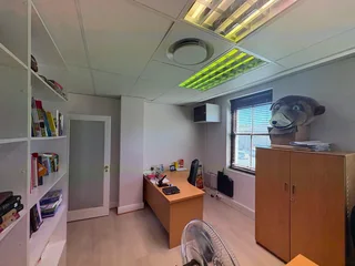 134m² Office To Rent in Stellenbosch Central – Secure, Central &amp; Functional Workspace