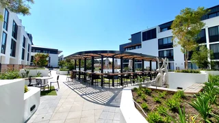 Modern Shared Studio with 2 parking bays for 2 students at The One – Central Stellenbosch