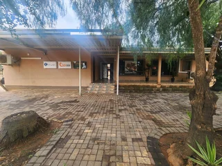 77 sqm Office To Let In Monument Park With Main Road Exposure