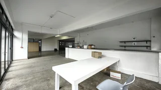 361m² Industrial Space To Let in Woodstock