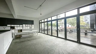 361m² Industrial Space To Let in Woodstock