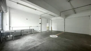 361m² Industrial Space To Let in Woodstock