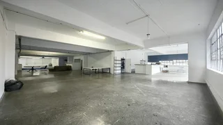 361m² Industrial Space To Let in Woodstock