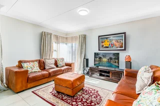 Beautiful 4-bedroom And 3,5-bathroom House In Homes Haven.