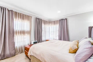 Beautiful 4-bedroom And 3,5-bathroom House In Homes Haven.