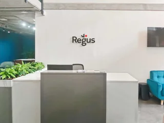 Fully serviced private office space for you and your team in Regus Beethoven St