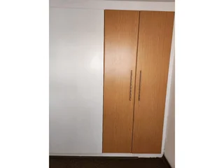 Sharing 3-Bedroom And 1-Bath Flat In Bulwer