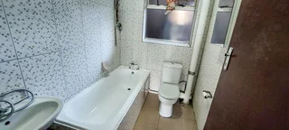 Spacious North Beach Apartment