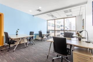 Private office space for 5 persons in Regus Craddock Square Rosebank.