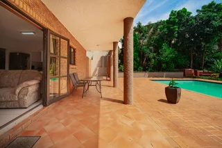 Four bedroom Home with Ocean Views