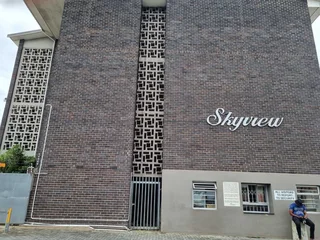 Discover this 4 bedroom property in Prime City Centre.