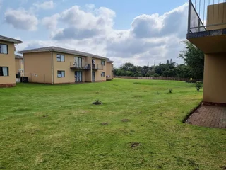 Charming apartment in well -maintained complex in the hart of Gonubie.