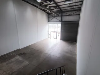 Versatile Retail / Warehouse Space – Riverhorse Valley