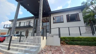 13 Square Meter office unit to let in a business node with highway access