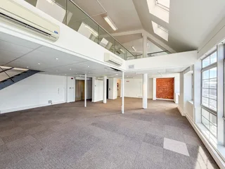 Modern Office Space To Let – Sovereign Quays, Foyer B – Cape Town CBD