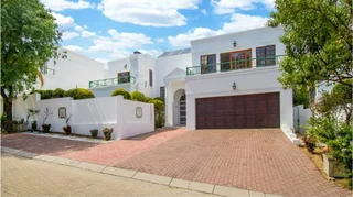 Secure 4-Bedroom House In Regents Hill