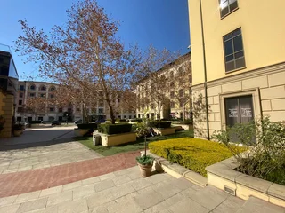 263 sqm Office To Let in Fourways