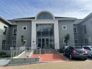 186 m2 Ground Floor Office Space to Rent in Century City