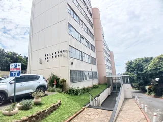 Pet Friendly Beautifully Maintained 2 bedroom Apartment in the heart of Musgrave.