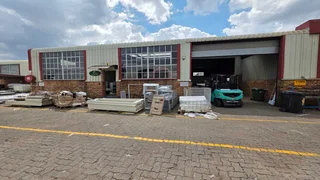 Secure Unit TO LET in Apex, Benoni