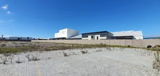 3,400m² Versatile Yard Space to Let | Airport Industria