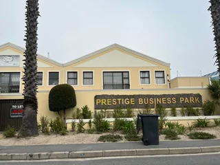 131m² Double Storey Unit To Let in Marconi Beam, Milnerton