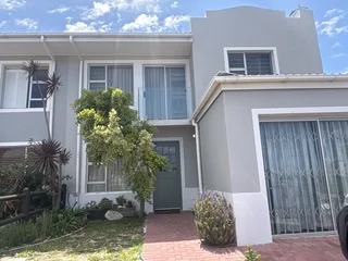 Secure 3-Bedroom Townhouse In Sumatra Avenue, Big Bay