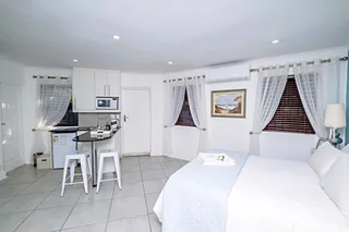 Earn A Passive Income Of R5000 P.n. / R50 000 – R75 000 P.m. From This Property While You Sleep