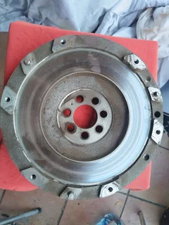 Breaking  up for spares,Mitsubishi  2 liter  4B11.All original parts.