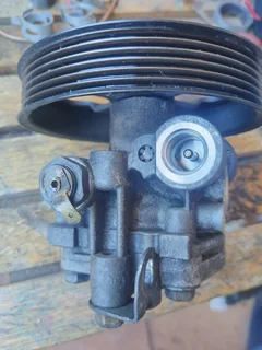 Breaking  up for spares,Mitsubishi  2 liter  4B11.All original parts.